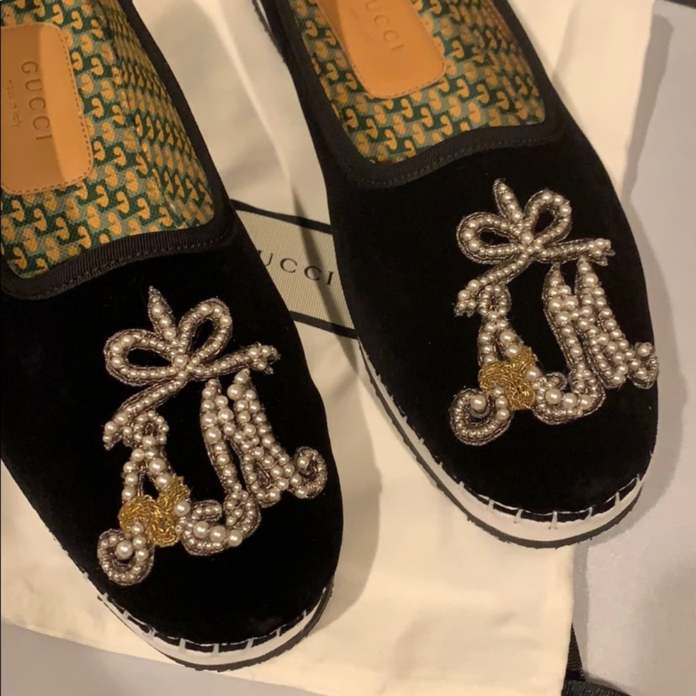 Gucci Black Velvet Am Appliqué Loafers Flats - Picture 8 of 9